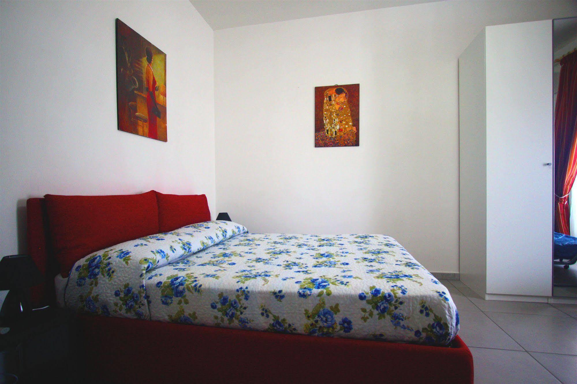Bed & Breakfast Megaride Santa Lucia